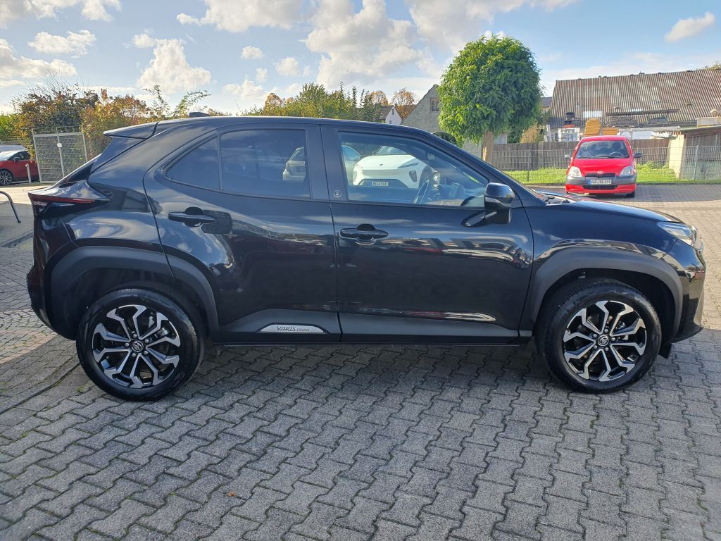 Toyota Yaris Cross Hybrid 1.5 VVT-i Team Deutschland+Te