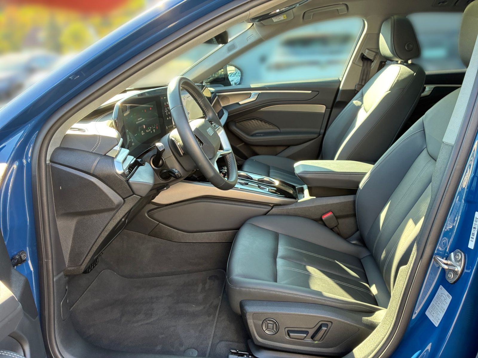 Audi A6 Avant S-Line TDI quattro S-tronic / Pano, AHK