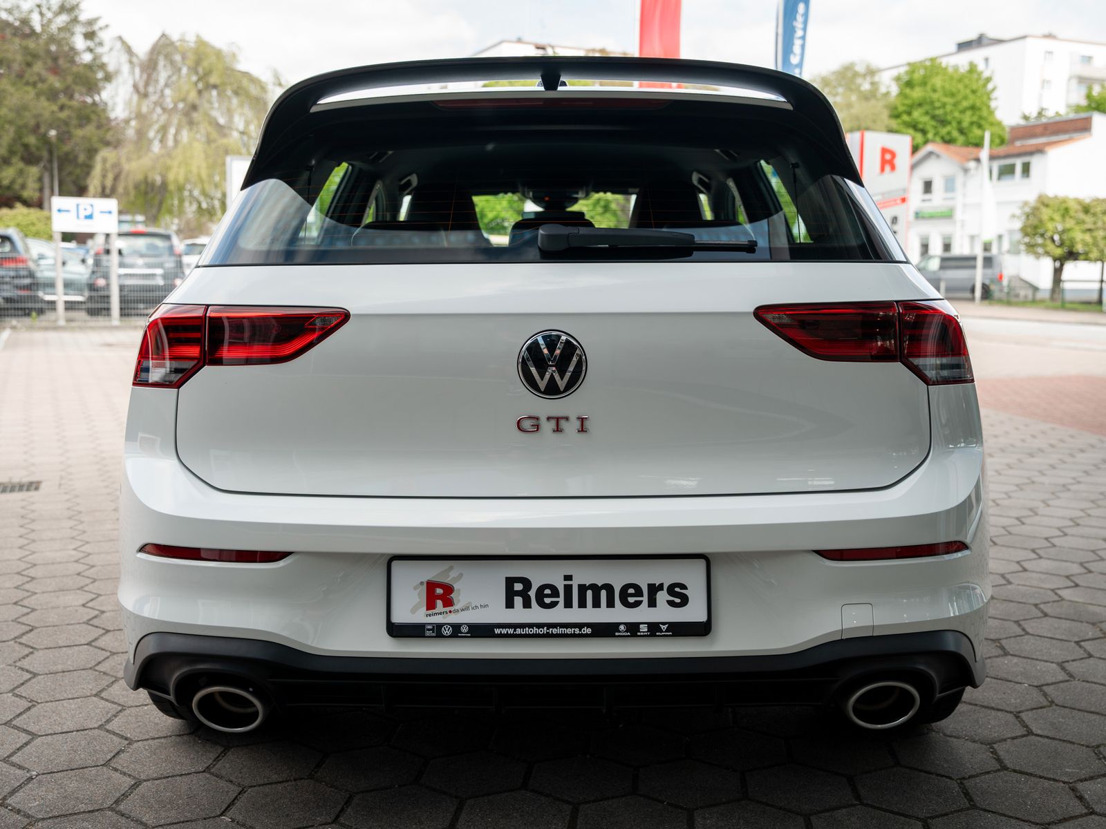 Volkswagen Golf GTI Clubsport 2.0 TSI DSG - Samsaru's Car Outlet