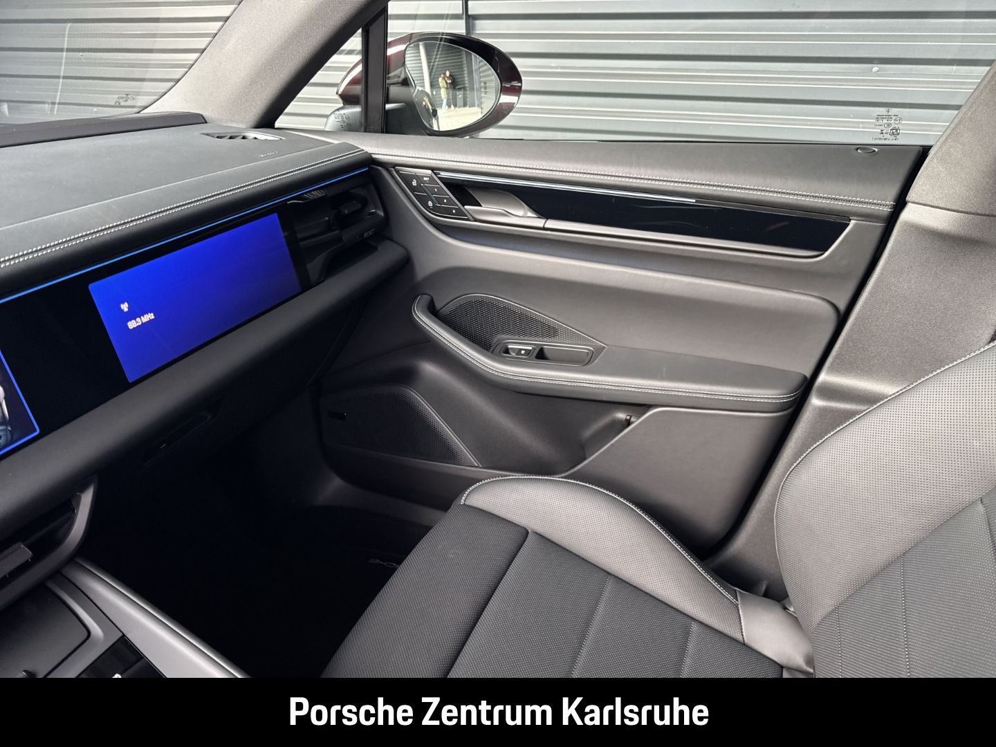 Porsche Macan 4S LED-Matrix Panoramadach Luftfederung