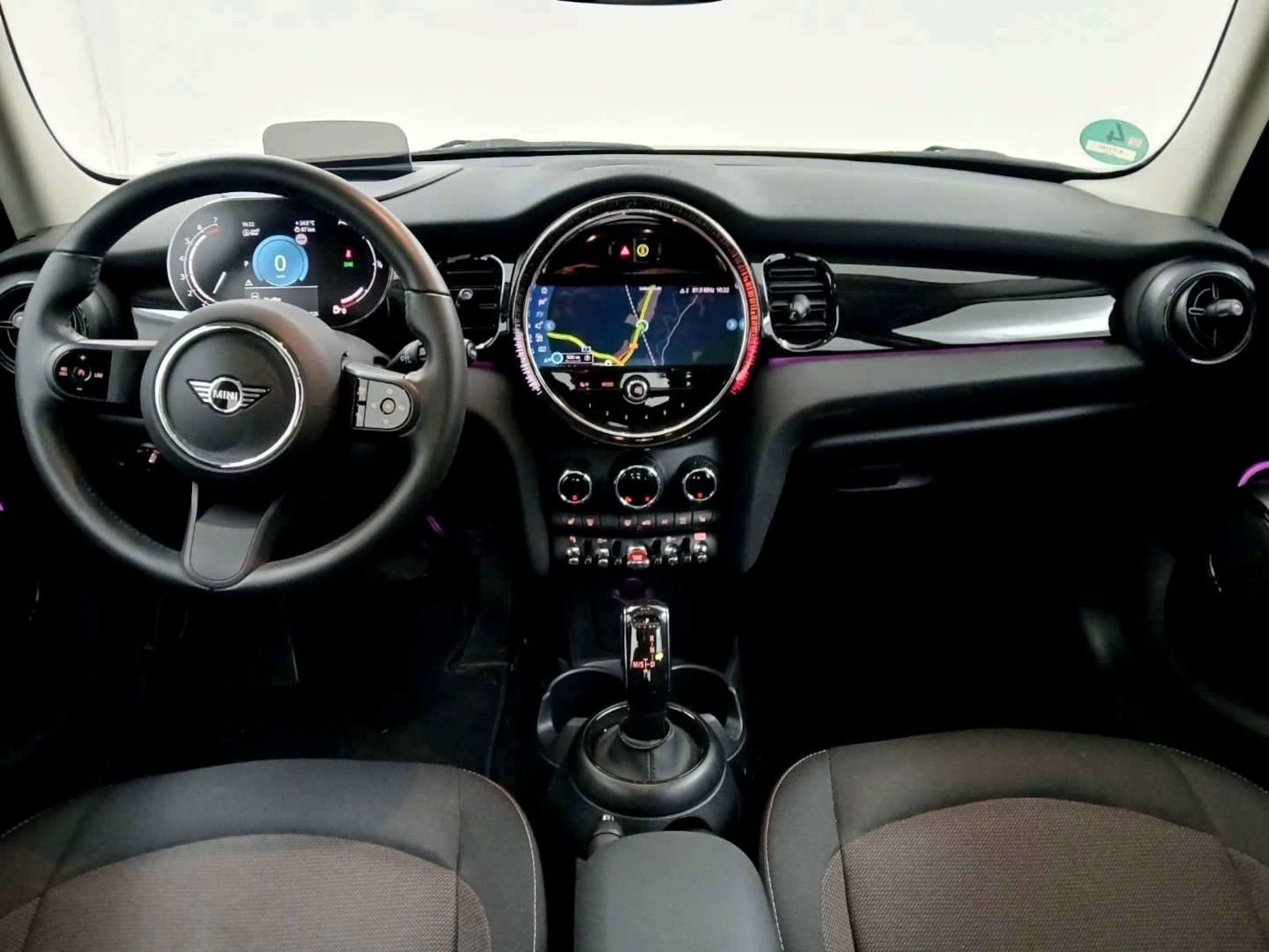MINI Cooper - Samsaru's Car Outlet