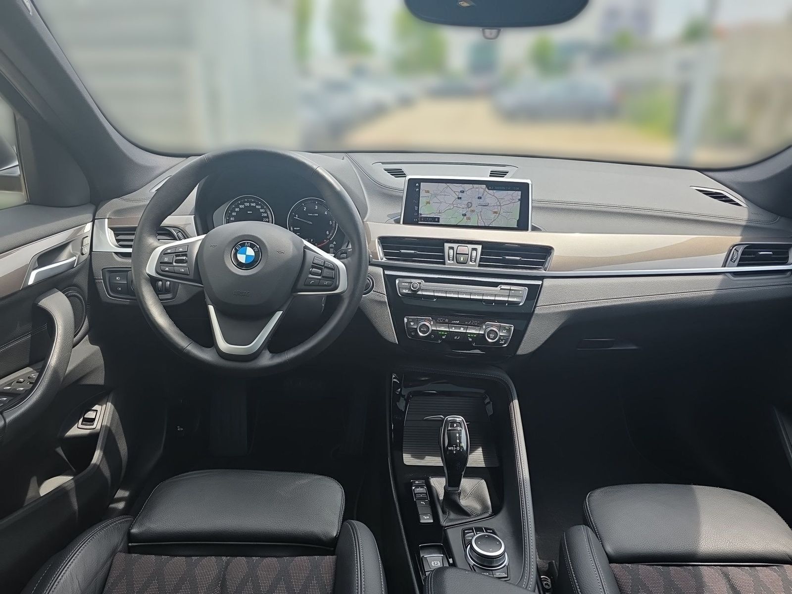 BMW X1 xDrive20d X-Line - Samsaru's Car Outlet