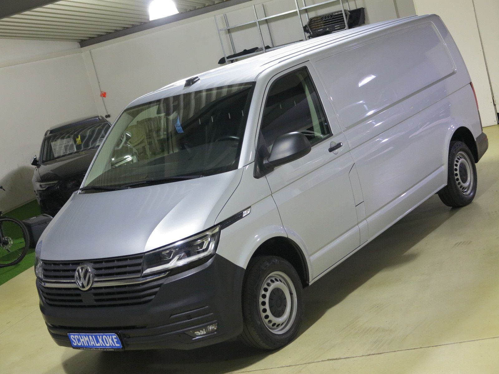 Volkswagen Transporter T6.1 TDI2.0 SCR DSG7 Lang Navi Klima