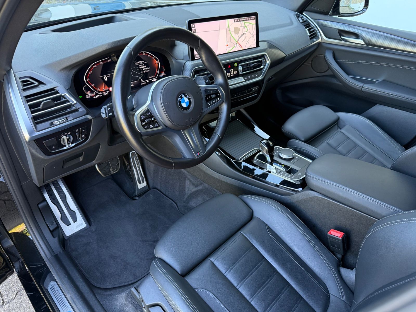 BMW X3 xDrive 30 d M Sport Pano Laser HeadUp AHK 21"