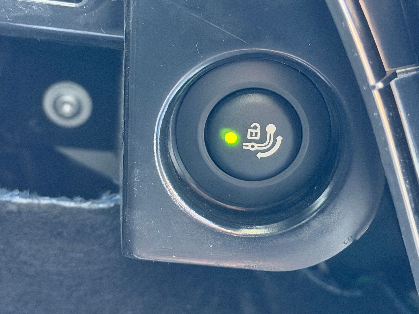 BMW X3 xDrive20d M Sport (AHK,Pano,20",Memory)