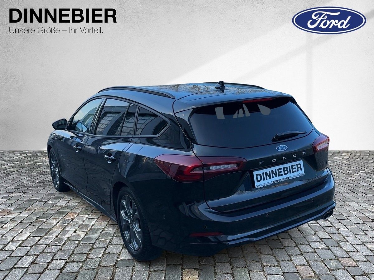 Ford FOCUS ST-Line X LED+AHK+Kamera+Winterpaket