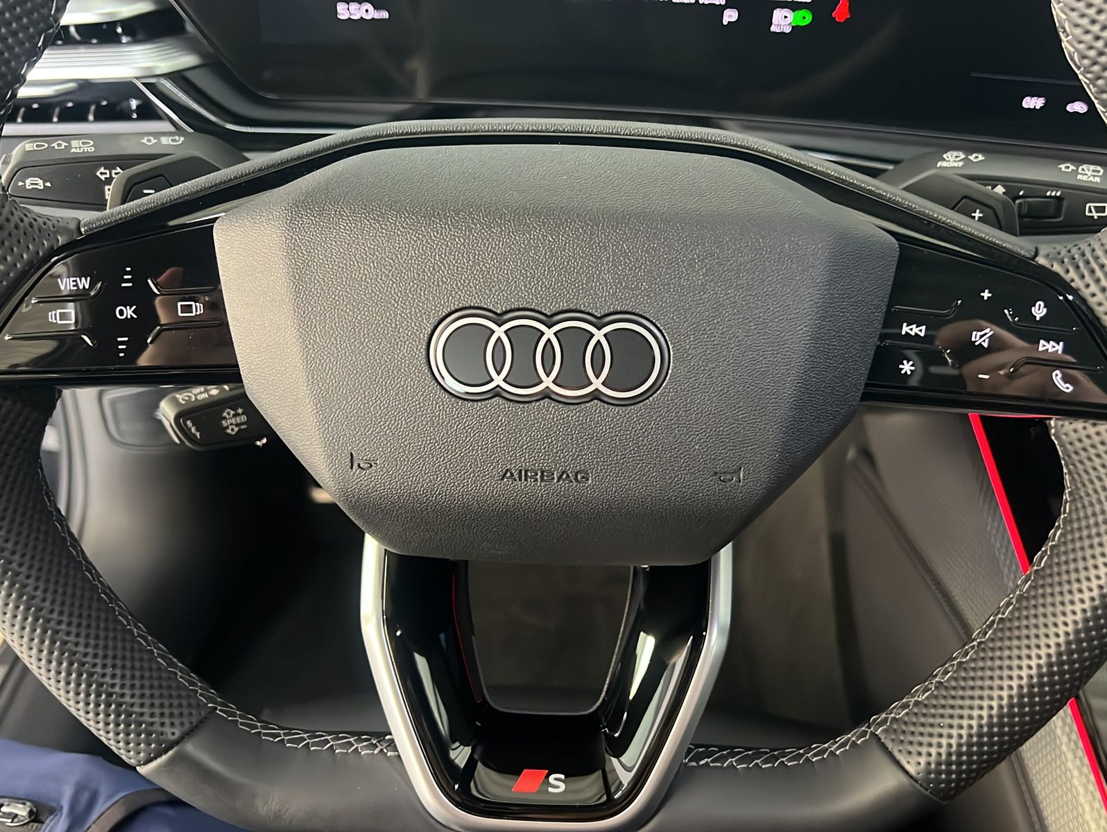 Audi A6 2.0 TDI S Tronic*2 x S Line*Pano*KeyGo*Navi+