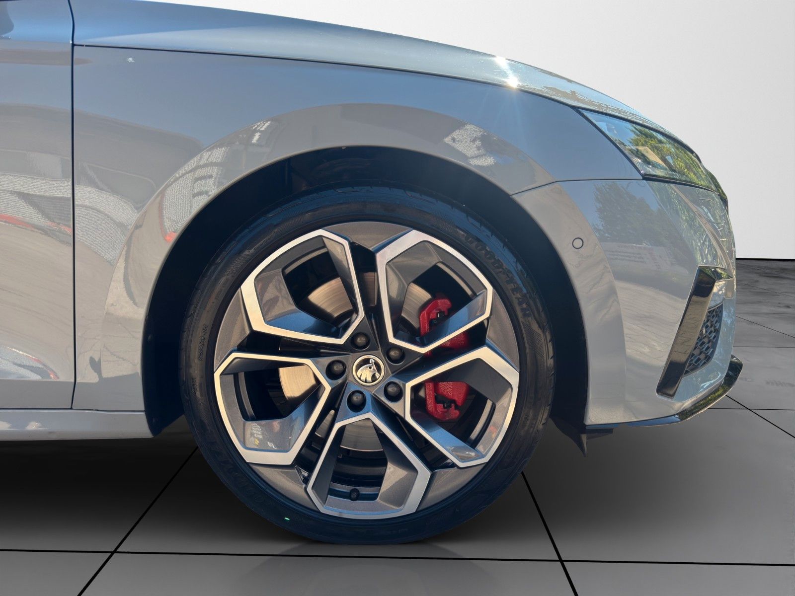 Skoda Octavia Combi RS - Samsaru's Car Outlet