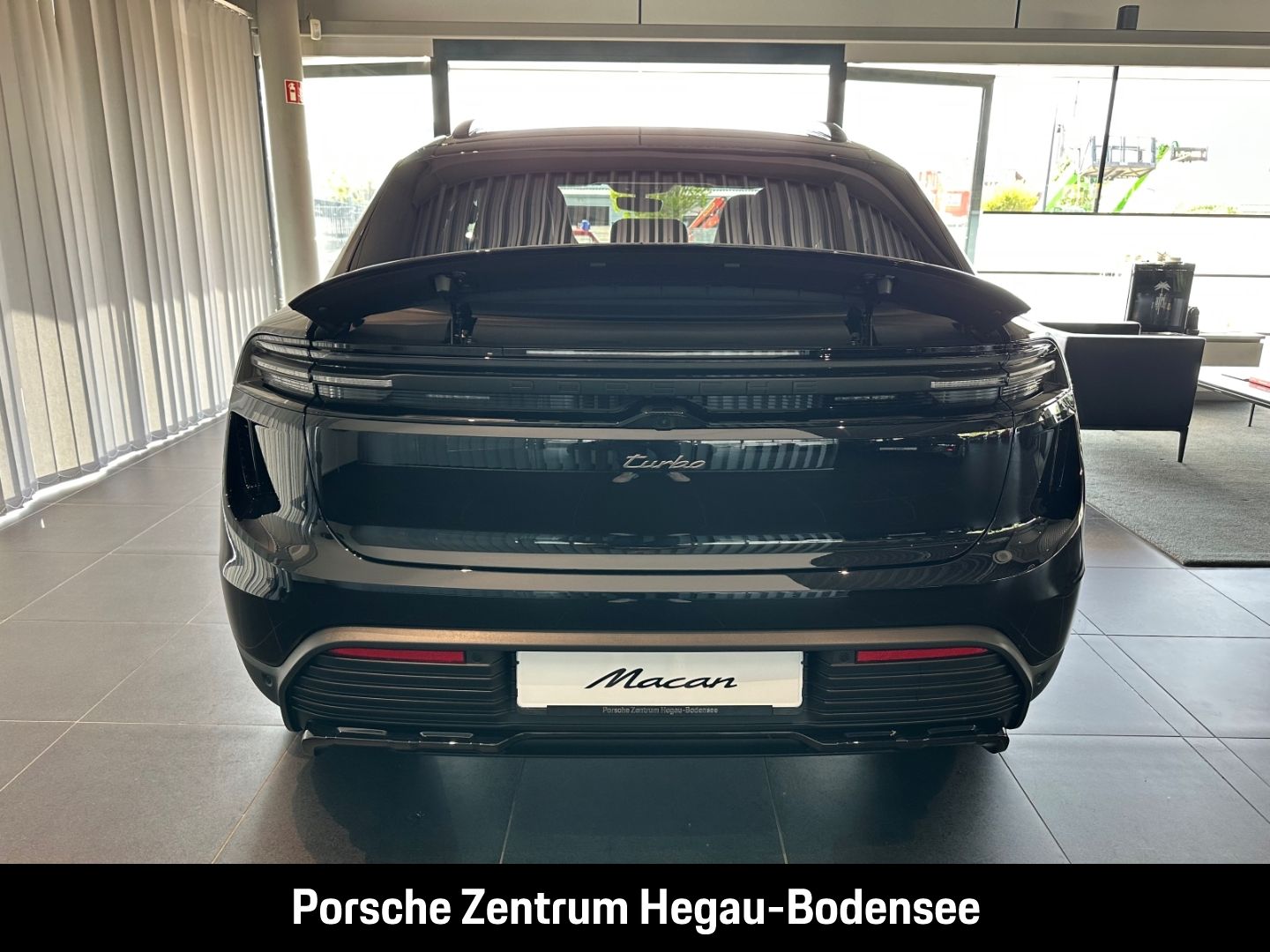 Porsche Macan Turbo/Sport Chrono/Offroad/Matrix-LED/Airb