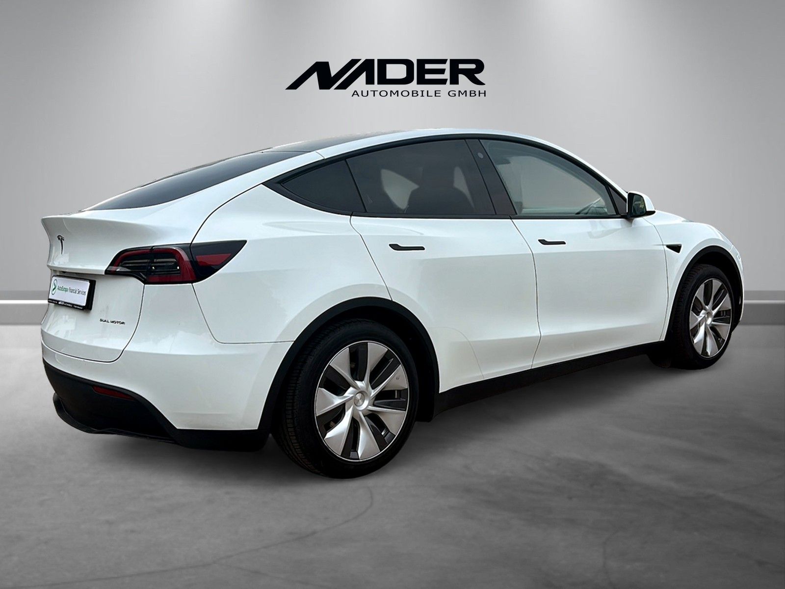 Tesla Model Y Long Range AWD | Autopilot | Pano | AHK