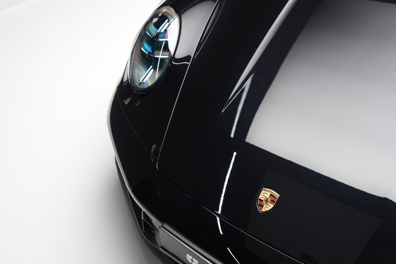 Porsche 911 Carrera 4 GTS T-Hybrid