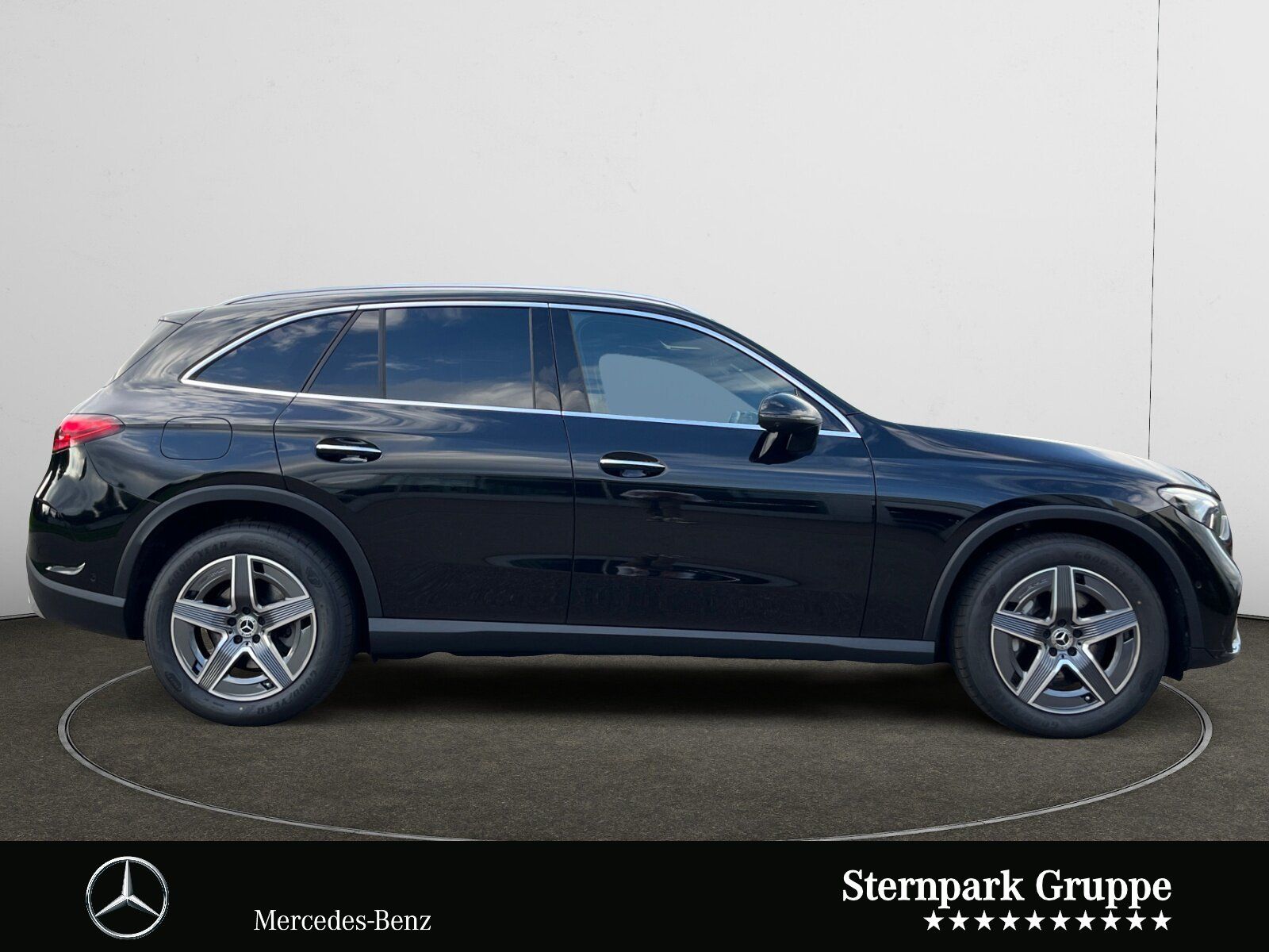 Mercedes-Benz GLC 300 4M AMG Premium Plus +DISTRO+AHK+PSD+HuD+