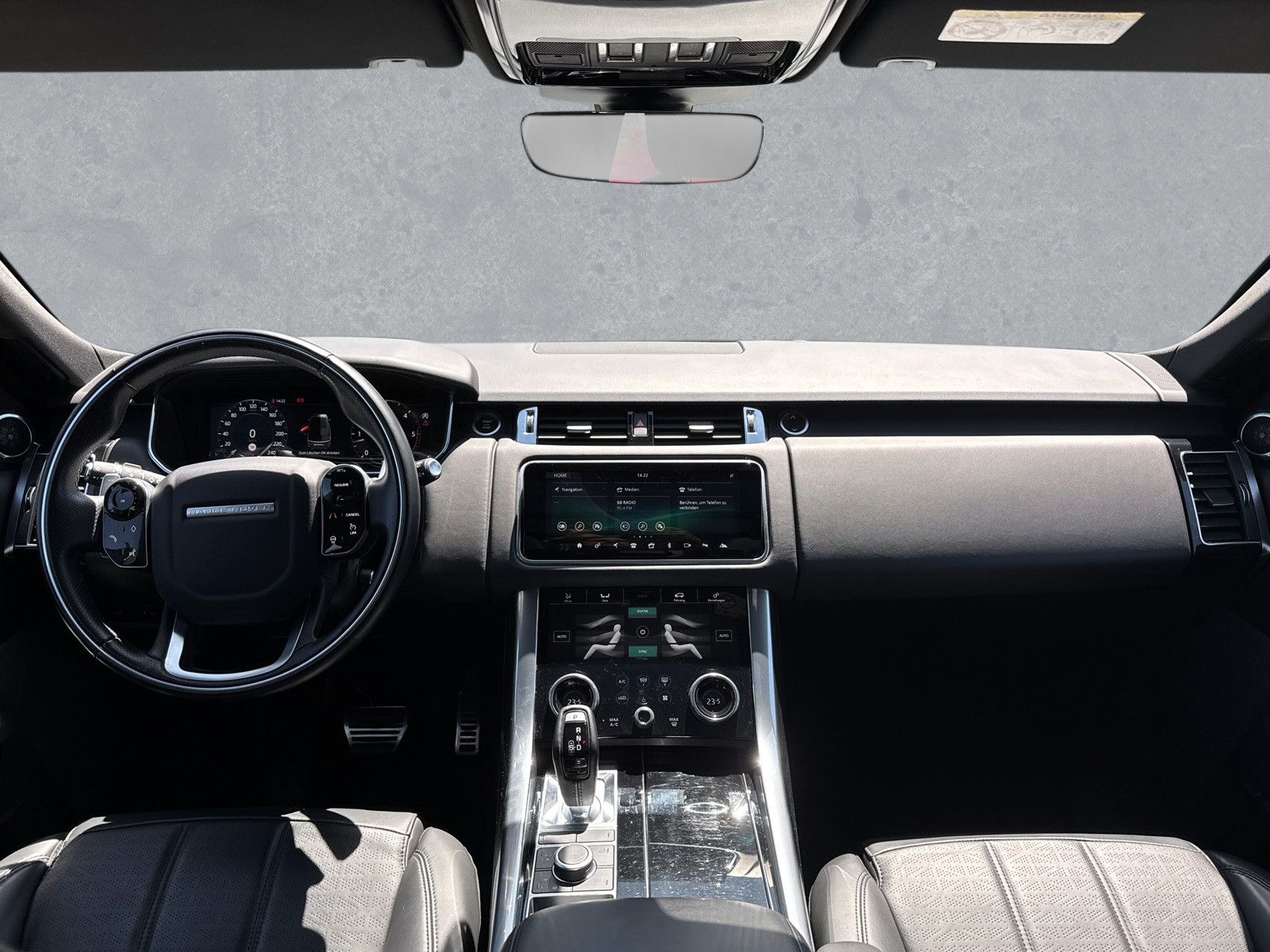 Range Rover Sport D300 HSE Dynamic - Samsaru's Car Outlet