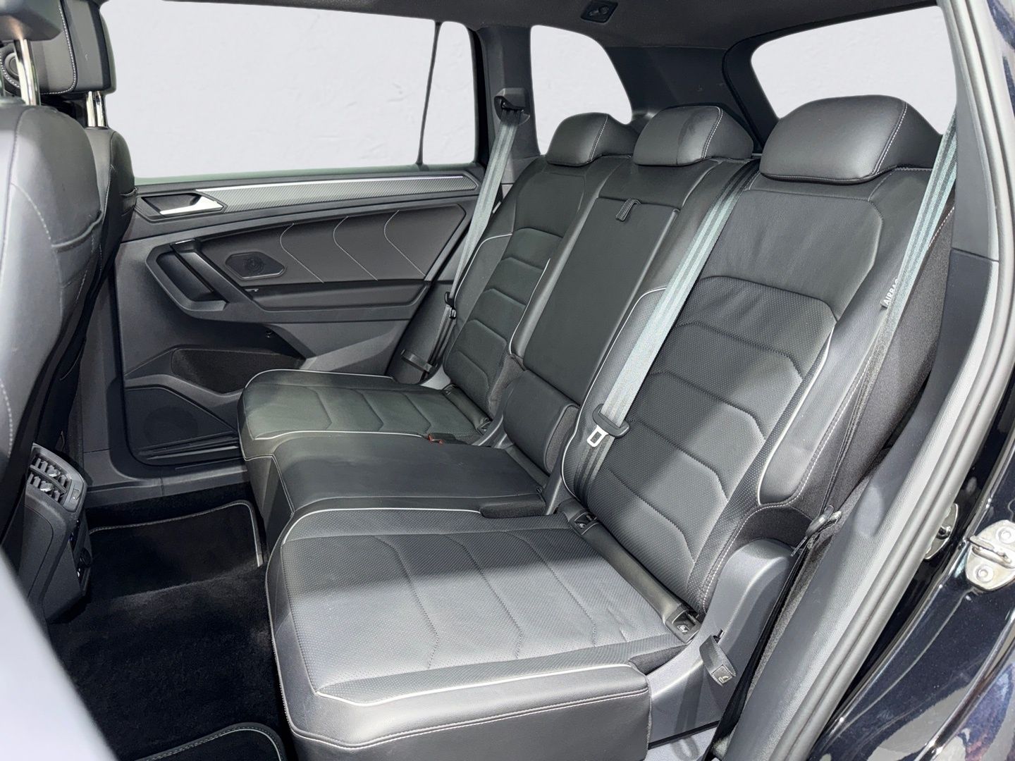 Volkswagen Tiguan Allspace 4M DSG 3x R LINE BLACK MATRIX PA