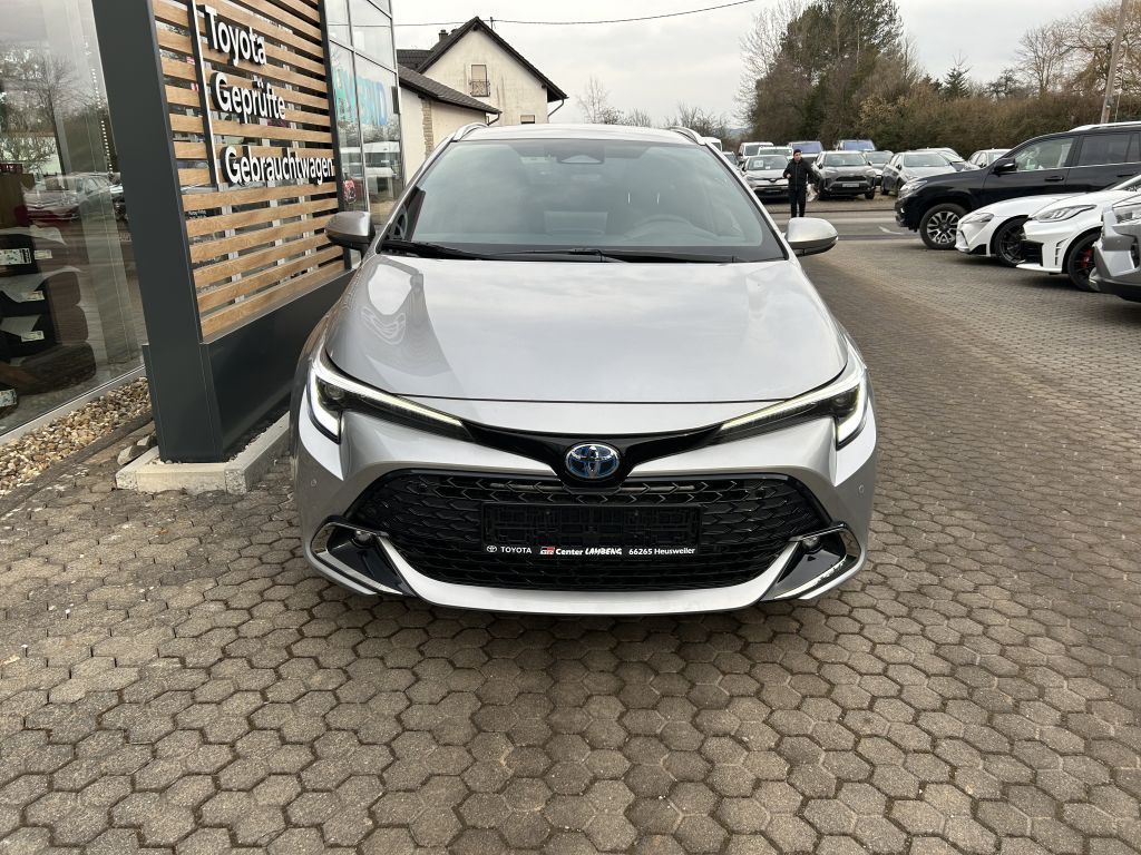 Toyota Corolla 1.8 Hybrid Touring Sports Team Deutschla