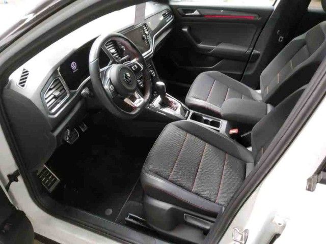 Volkswagen T-Roc 1.5 TSI R-Line - Samsaru's Car Outlet