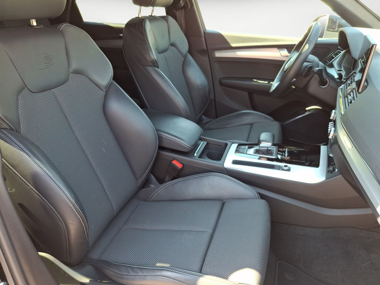 Audi Q5 S line 55TFSI e quattro S tronic Head-up-Disp