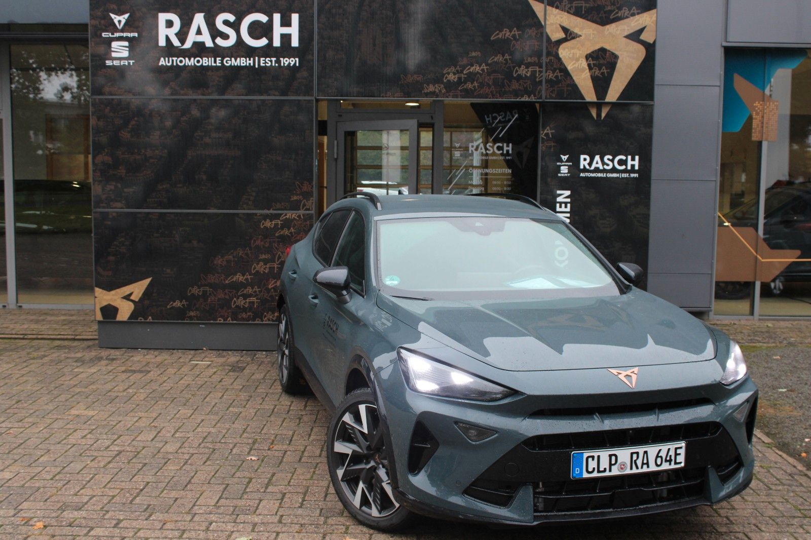 Cupra Formentor VZ 1.5 e-Hybrid DSG +AHK+360°+ACC+SHZ+