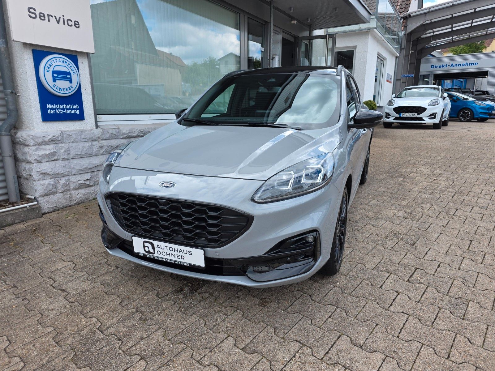 Ford Kuga Hybrid - Samsaru's Car Outlet