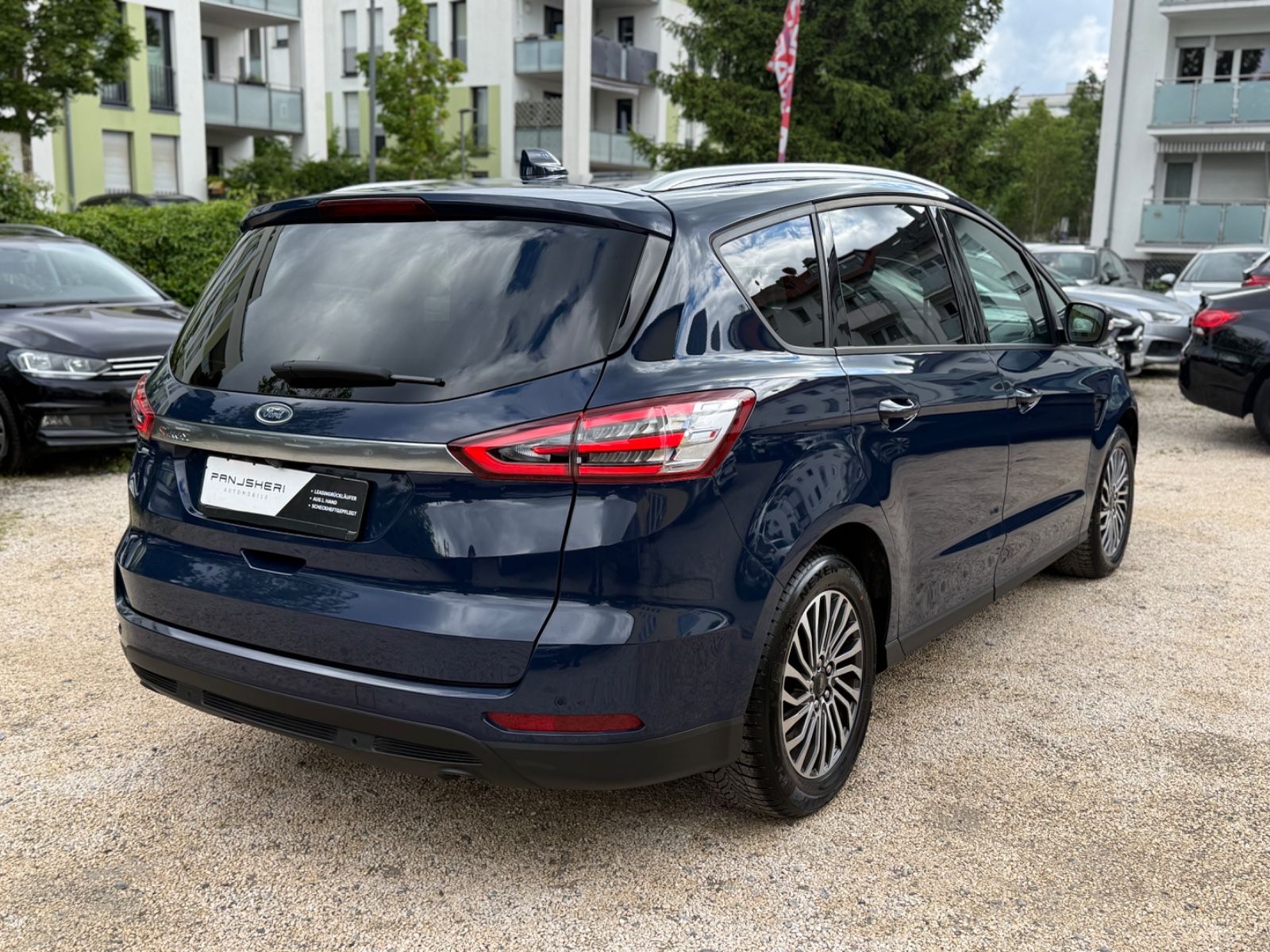 Ford S-Max 2.0 EcoBlue Aut 7-Sitz AHK Kamera ACC LED