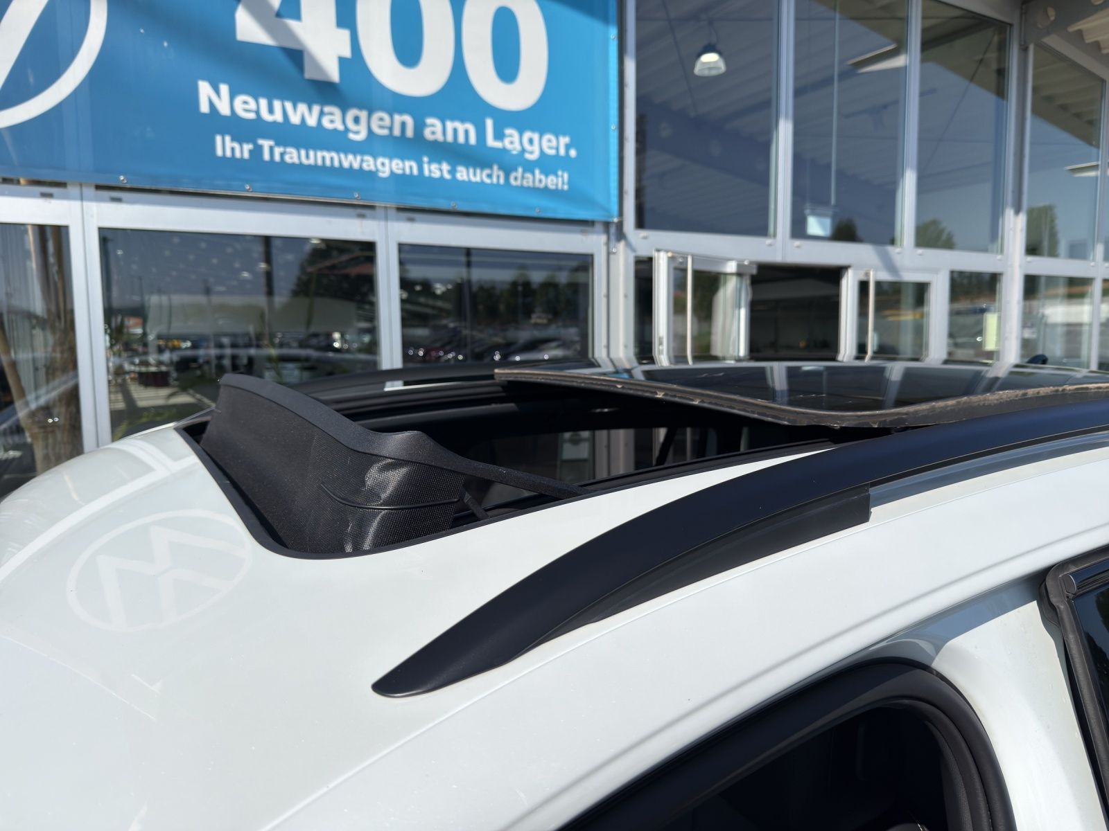 Volkswagen Tiguan 1.5 e-Hybrid DSG R-LINE*BLACK-STYLE*IQ.LI