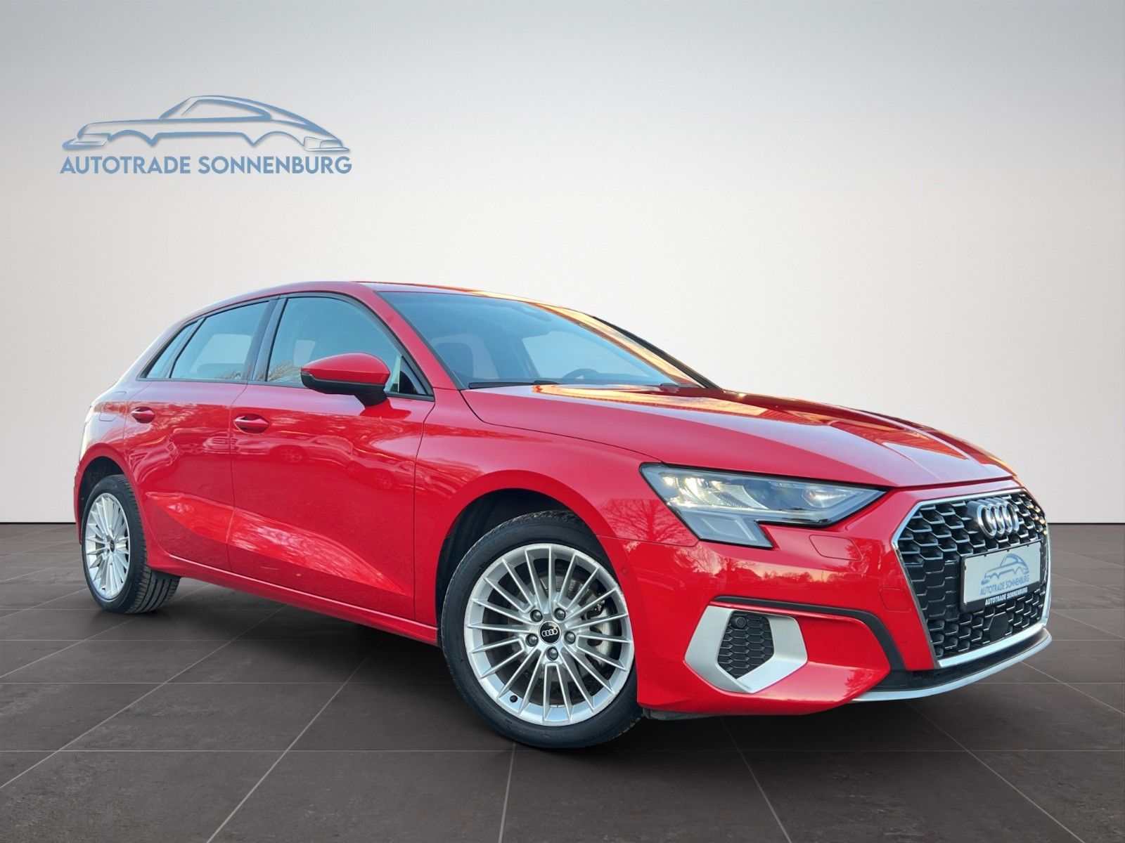 Audi A3 Sportback 30 TFSI advanced - Samsaru's Car Outlet