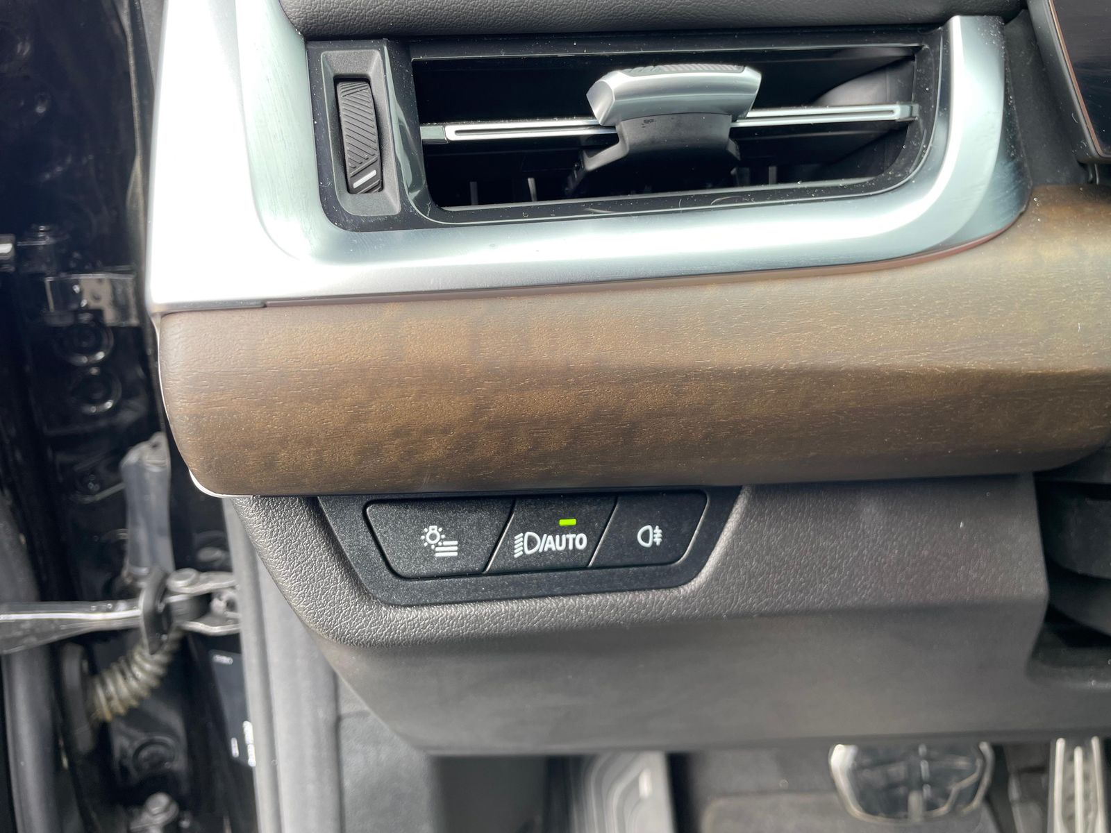 BMW X1 xDrive23d M Sportpaket - Samsaru's Car Outlet