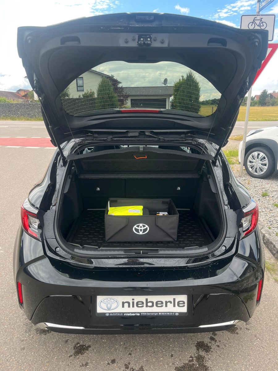Toyota Corolla Hybrid 2,0l Teamplayer *Sitzh,Kamera*