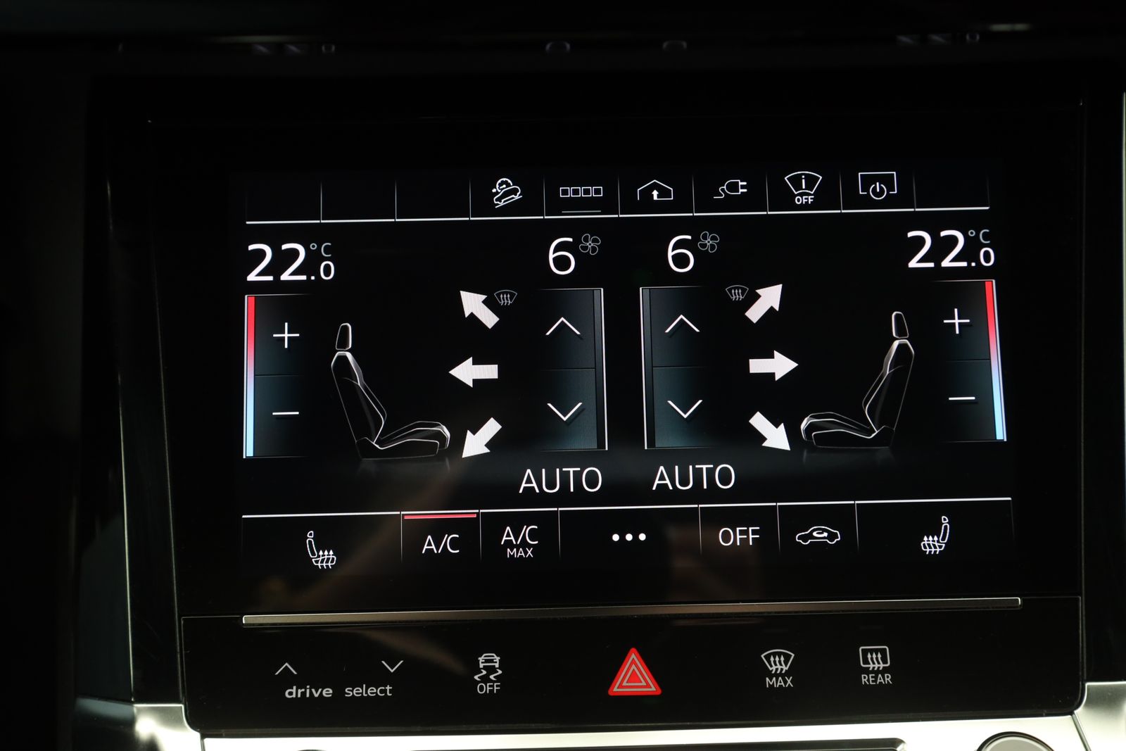 Audi e-tron S Sportback quattro S line | AHK | PANORA