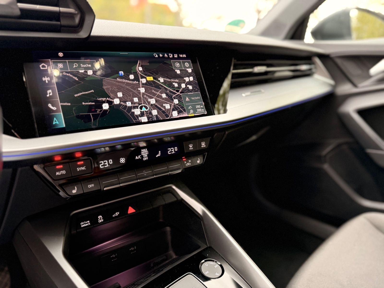 Audi A3 Sportback 40 TFSI e/AHK7ASIS/Org50Tkm