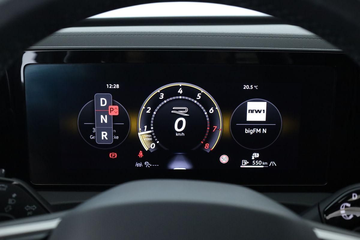 Volkswagen Tiguan 2.0 TSI DSG 4M R-Line IQ Pano Nav 360 AHK