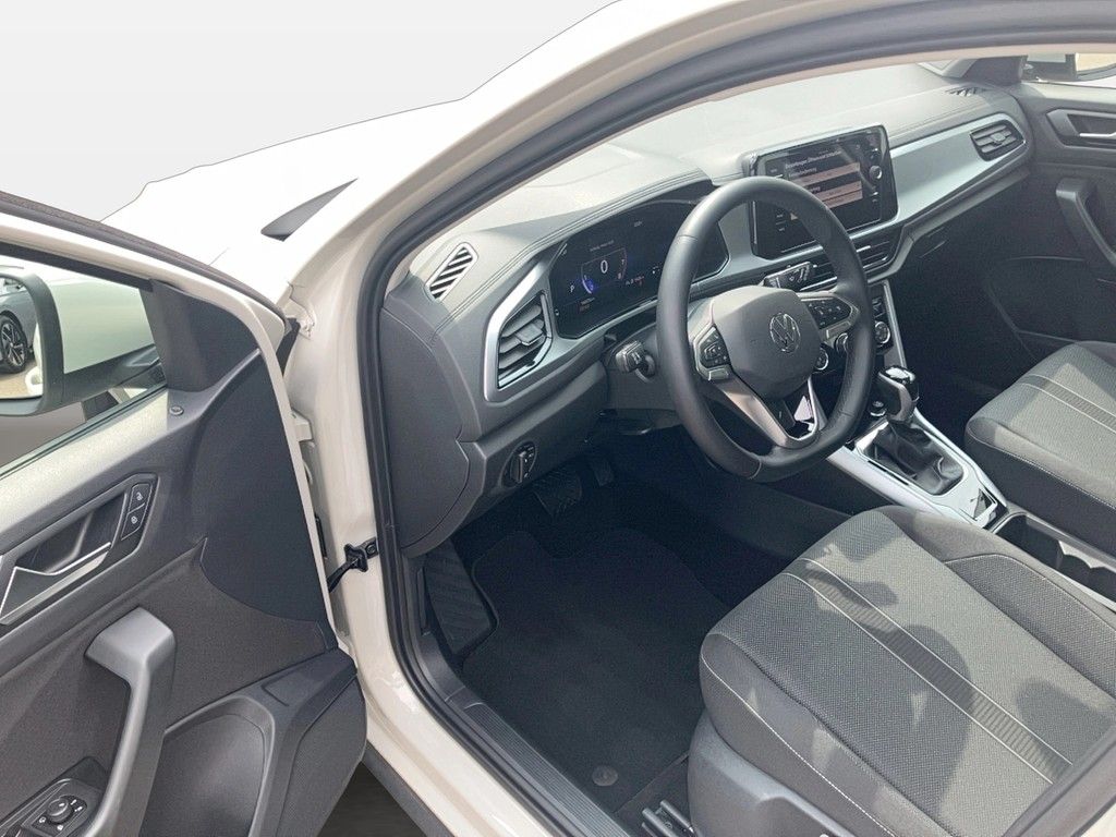 Volkswagen T-Roc Life 1.5 TSI DSG - Samsaru's Car Outlet