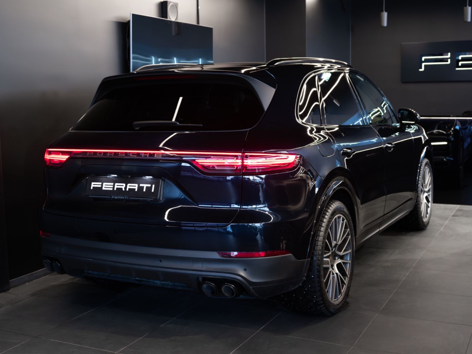 Porsche Cayenne E-Hybrid Platinum Edition