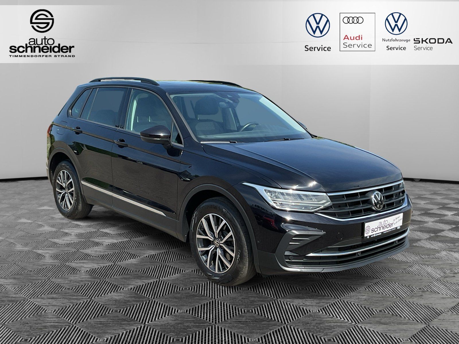 Volkswagen Tiguan 2.0 TDI DSG Life - Samsaru's Car Outlet