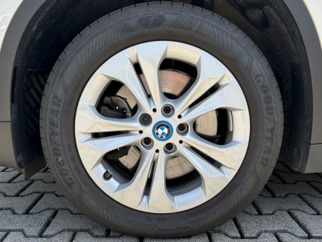 BMW X1 xDrive 25e - Samsaru's Car Outlet