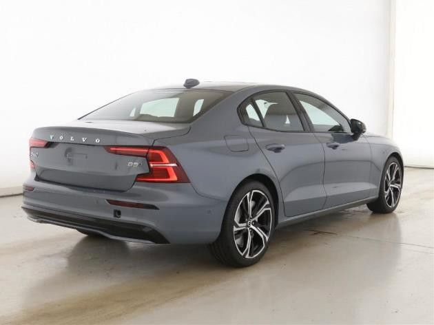 Volvo S60 B5 Ultimate Dark AWD*360°*SD*Headup*