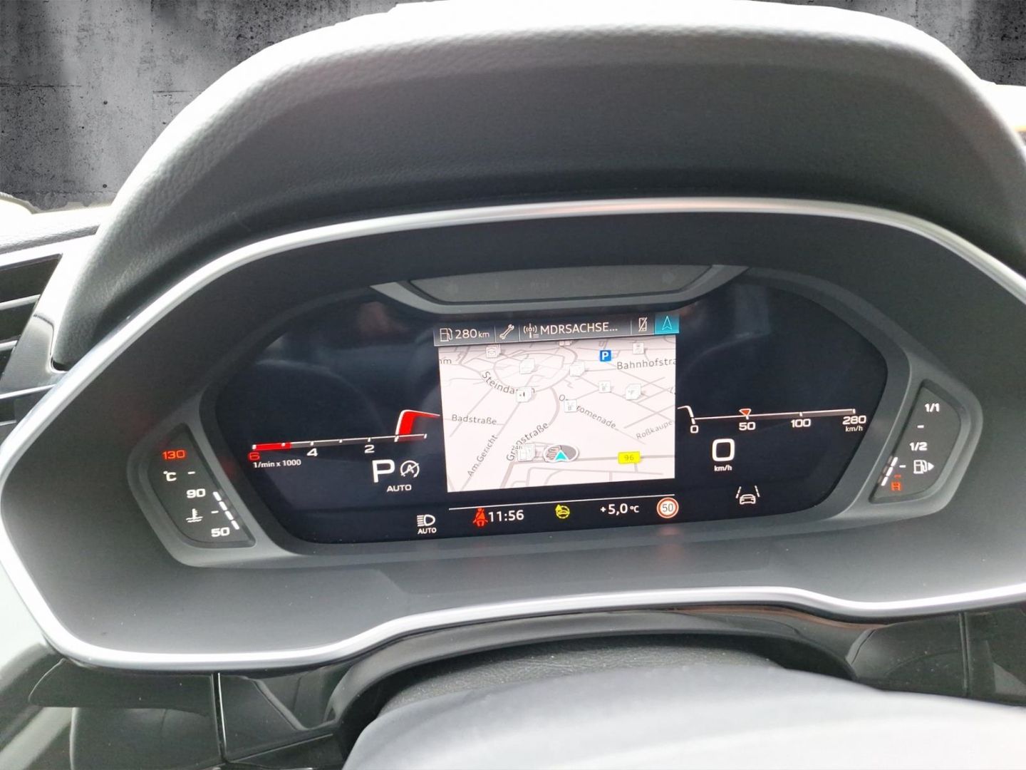Audi Q3 40 2.0 TDI quattro - Samsaru's Car Outlet
