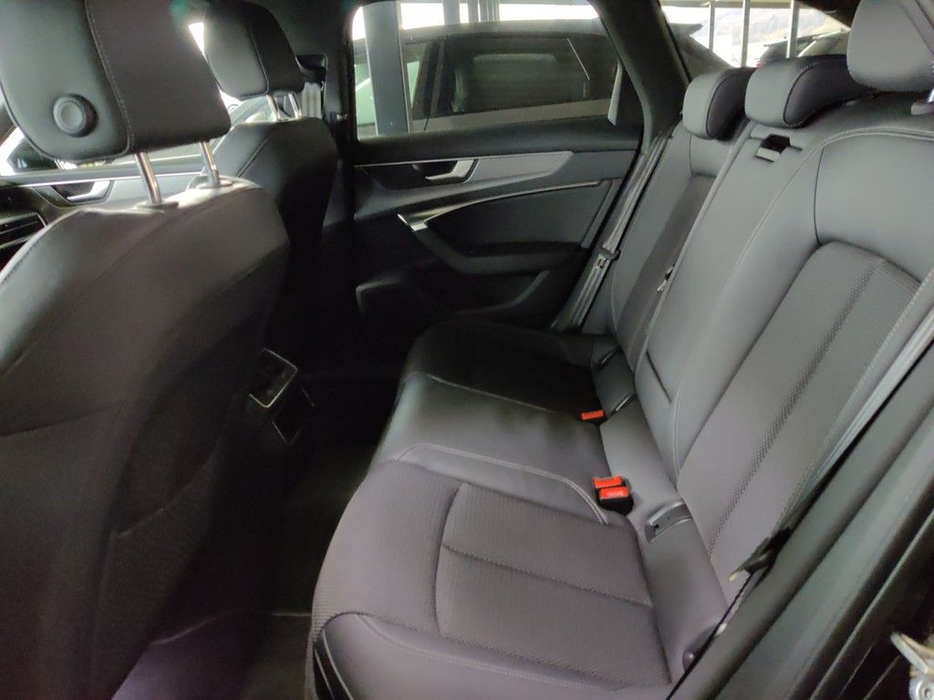 Audi A6 Avant 40 TDI S tronic S line - Samsaru's Car Outlet