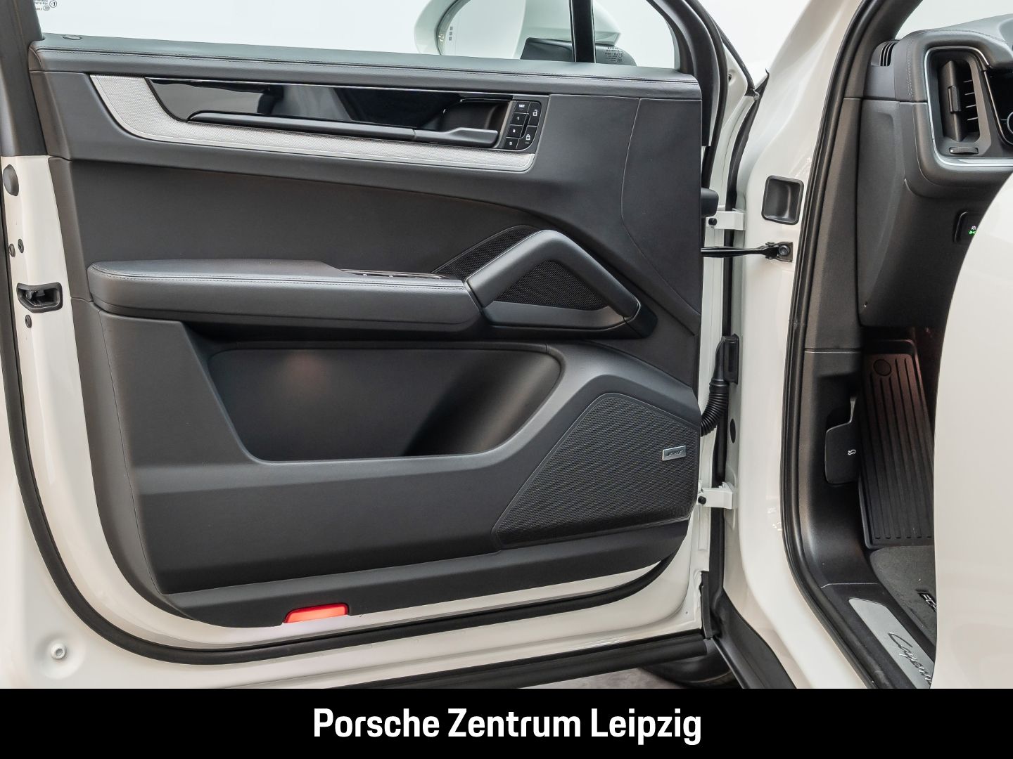 Porsche Cayenne E-Hybrid Coupe AHK InnoDrive HeadUp