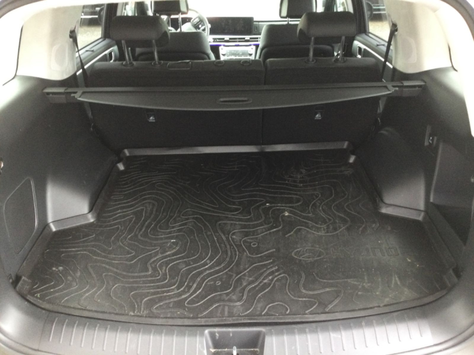 Hyundai Santa Fe 1.6 T-GDI Hybrid 4WD - Samsaru's Car Outlet