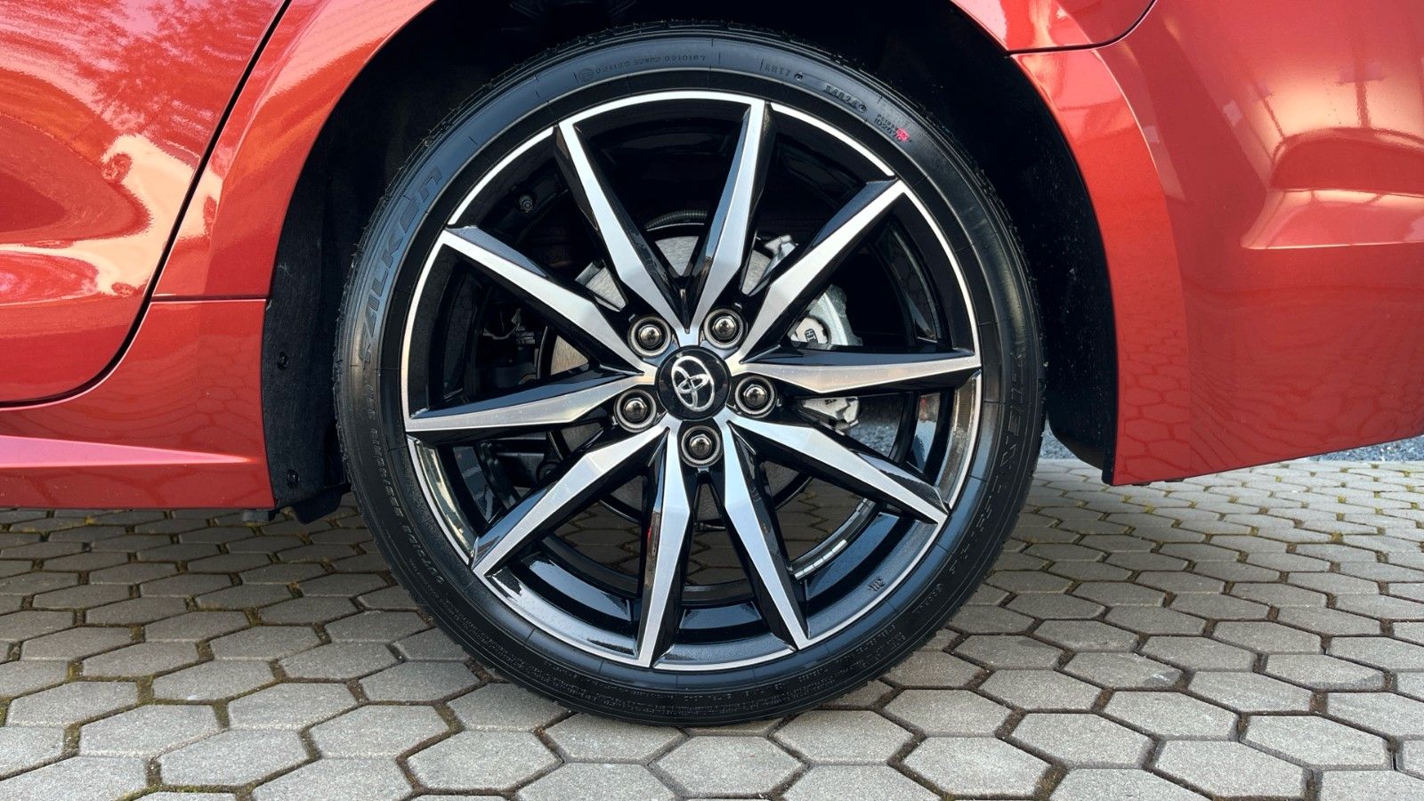 Toyota Corolla TS 2,0l Hybrid GR Sport