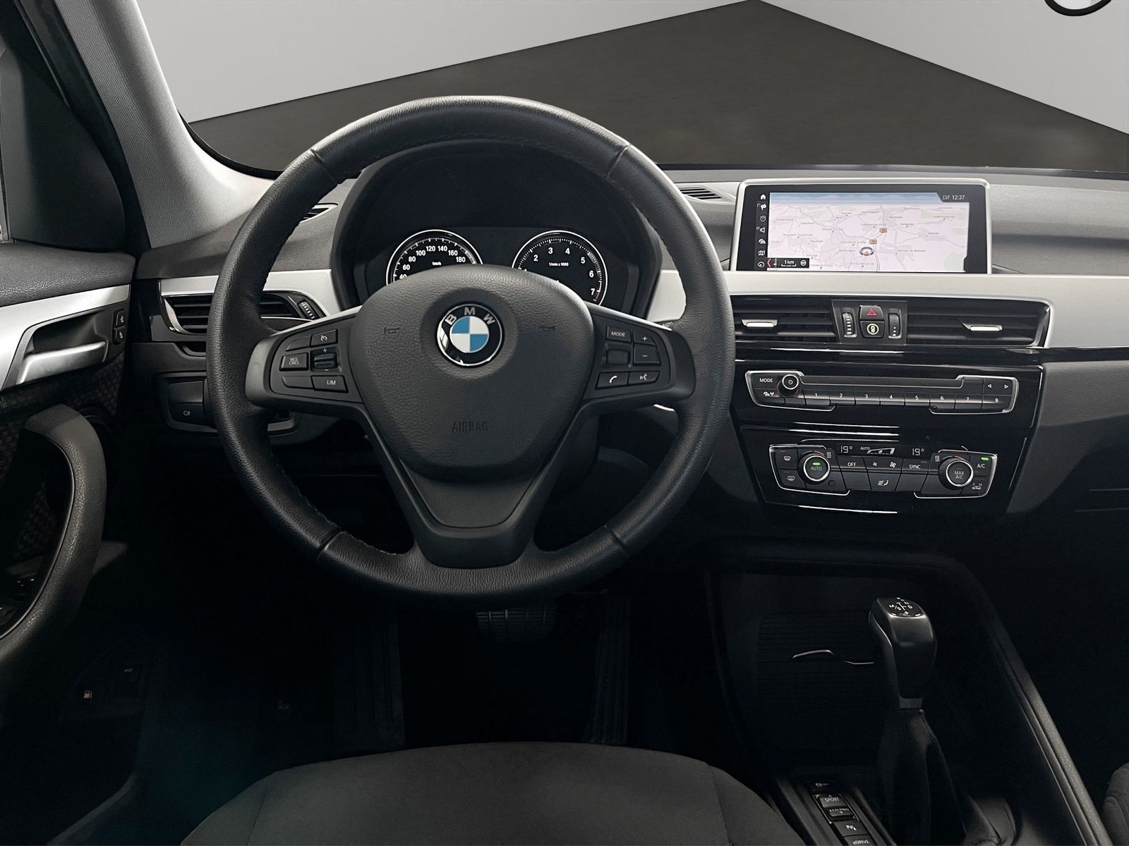 BMW X1 xDrive25e - Samsaru's Car Outlet