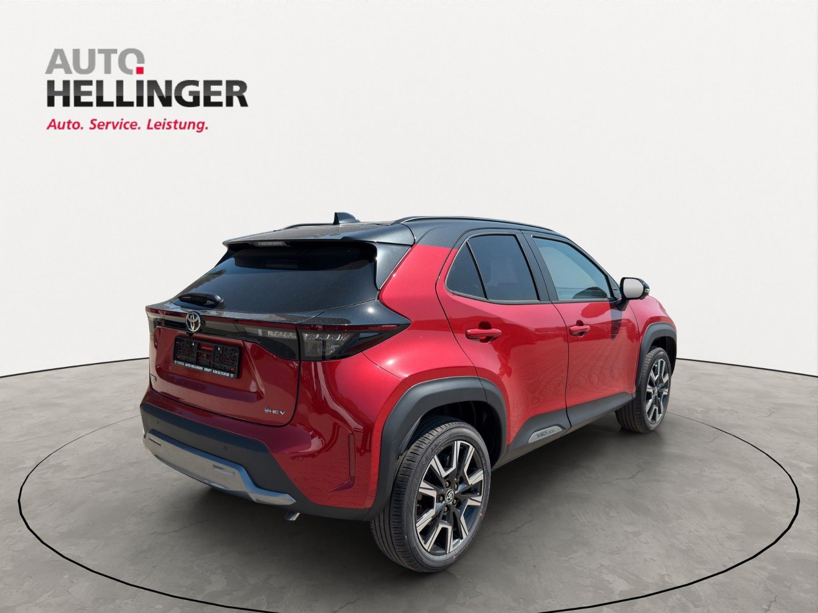 Toyota Yaris Cross Hybrid FWD Style Plus