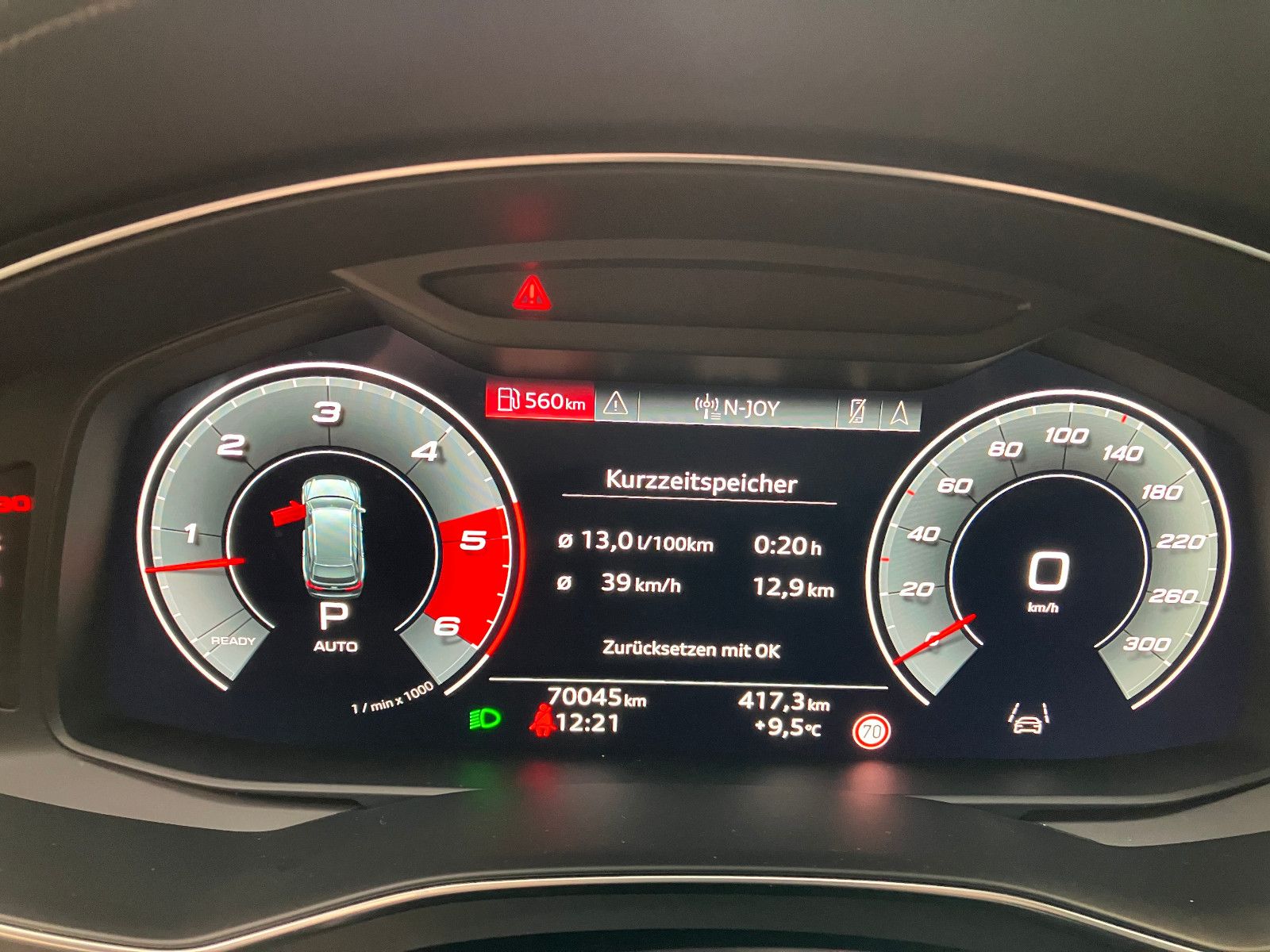 Audi A6 Avant 45 TDI quattro design - Samsaru's Car Outlet