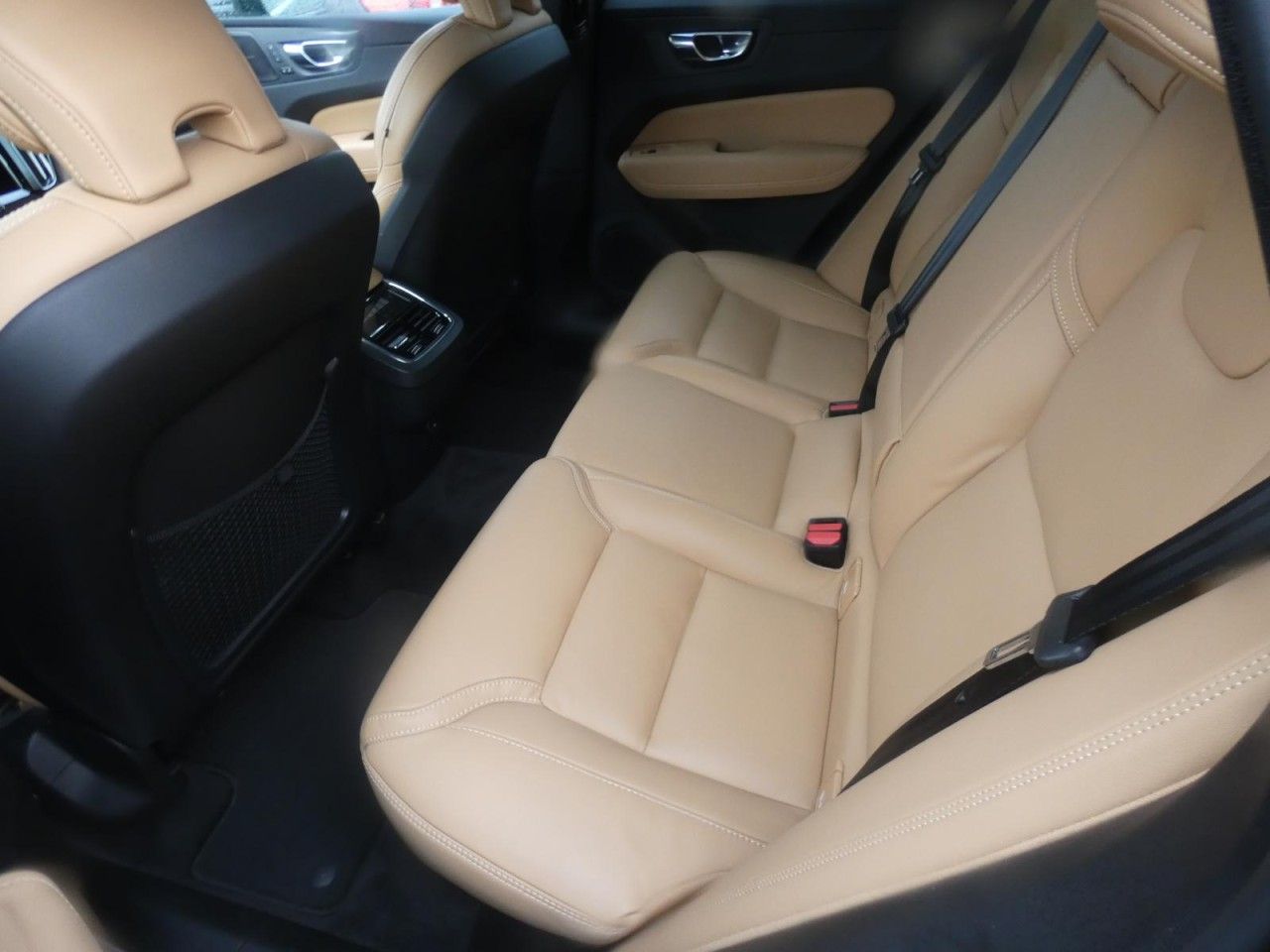 Volvo XC60 B5 (Diesel) AWD Ultimate Bright (EURO 6d)