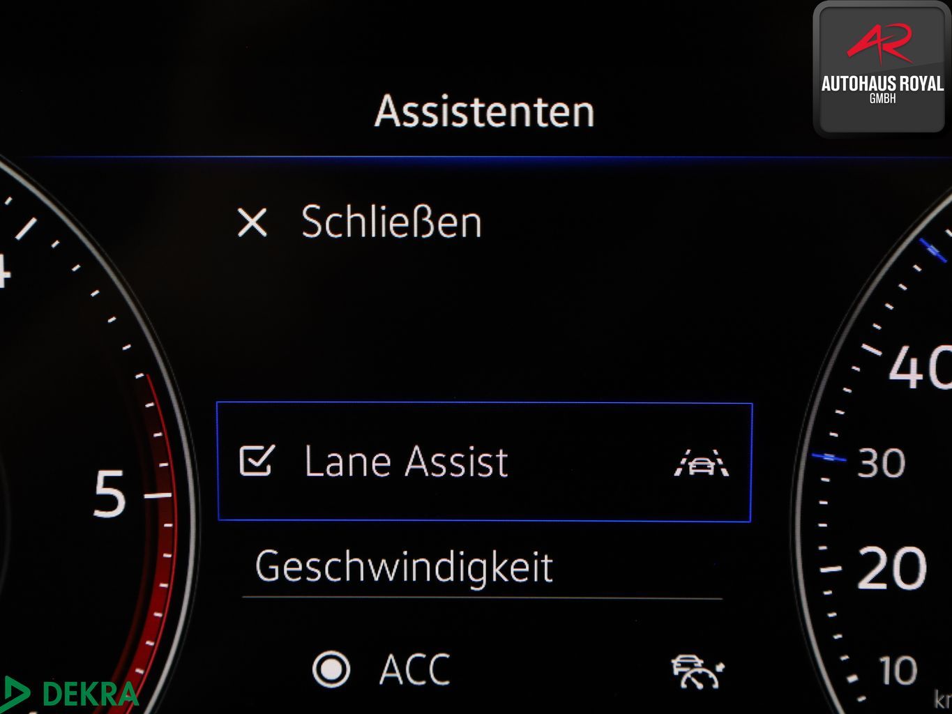 Volkswagen Touareg 3.0 TDI 4M R LINE 360°,SITZKLIMA,KEYLESS