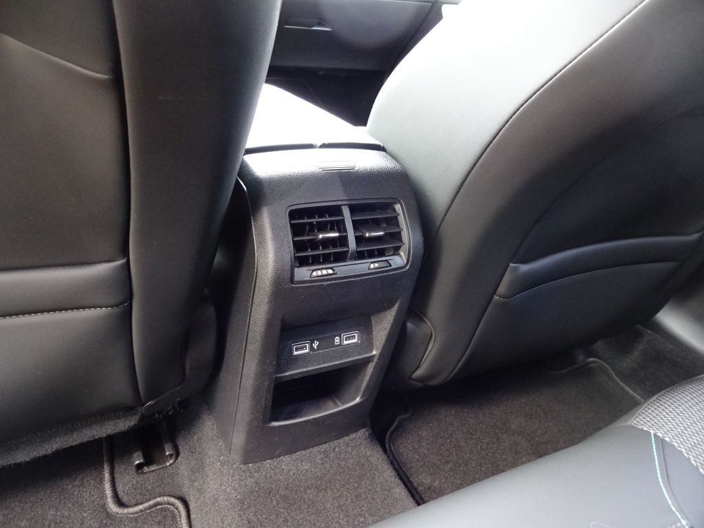 Peugeot 308 SW BlueHDi 130 EAT8 Allure Pack - Samsaru's Car Outlet