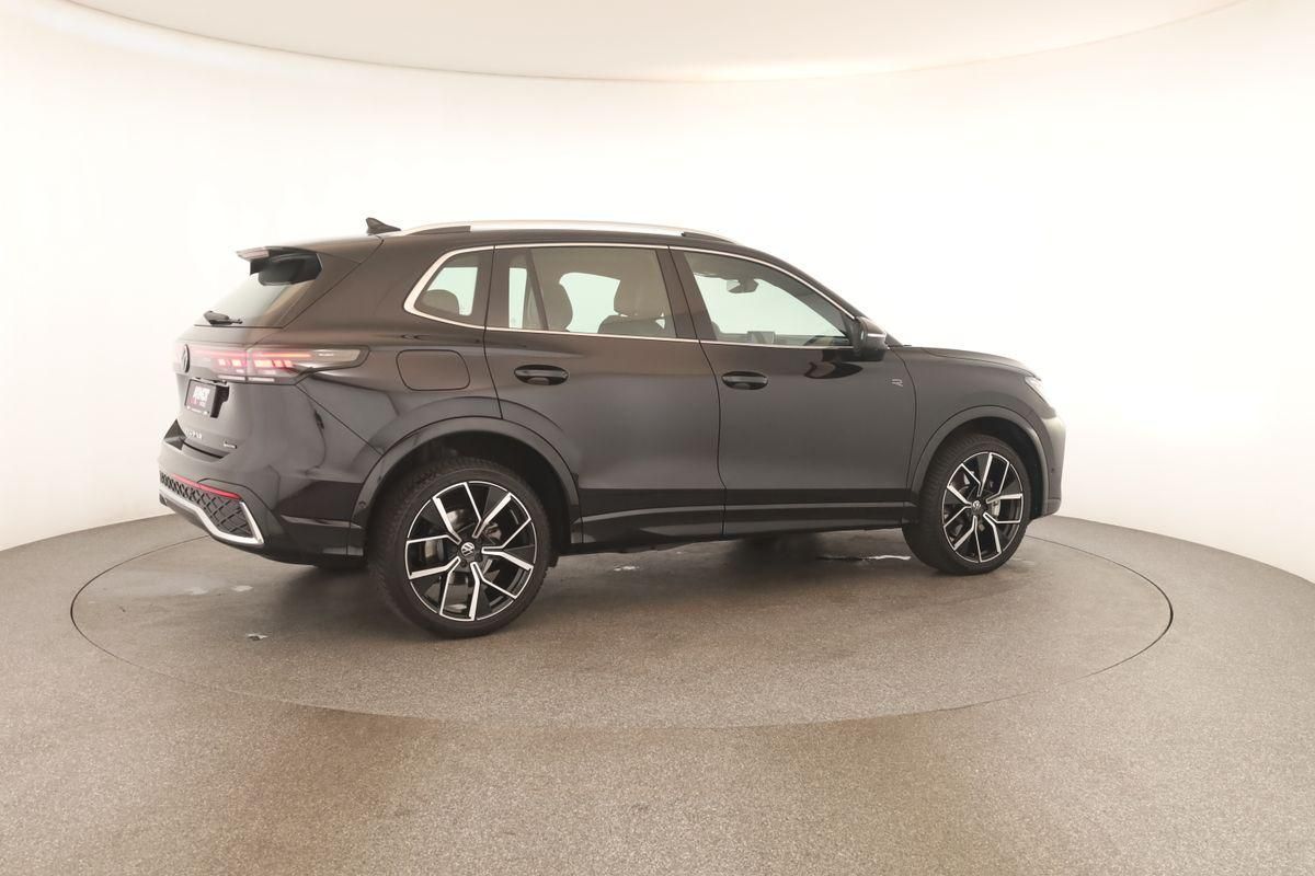 Volkswagen Tiguan 2.0 TDI 4M DSG R-Line Leder Pano Navi 360