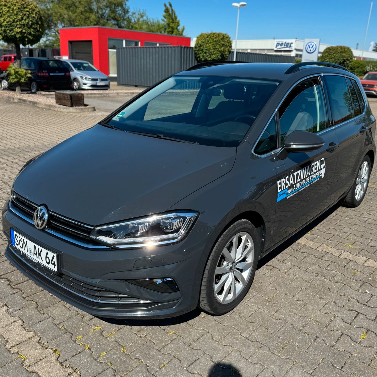 Volkswagen Golf Sportsvan VII Highline 2.0 TDI - Samsaru's Car Outlet