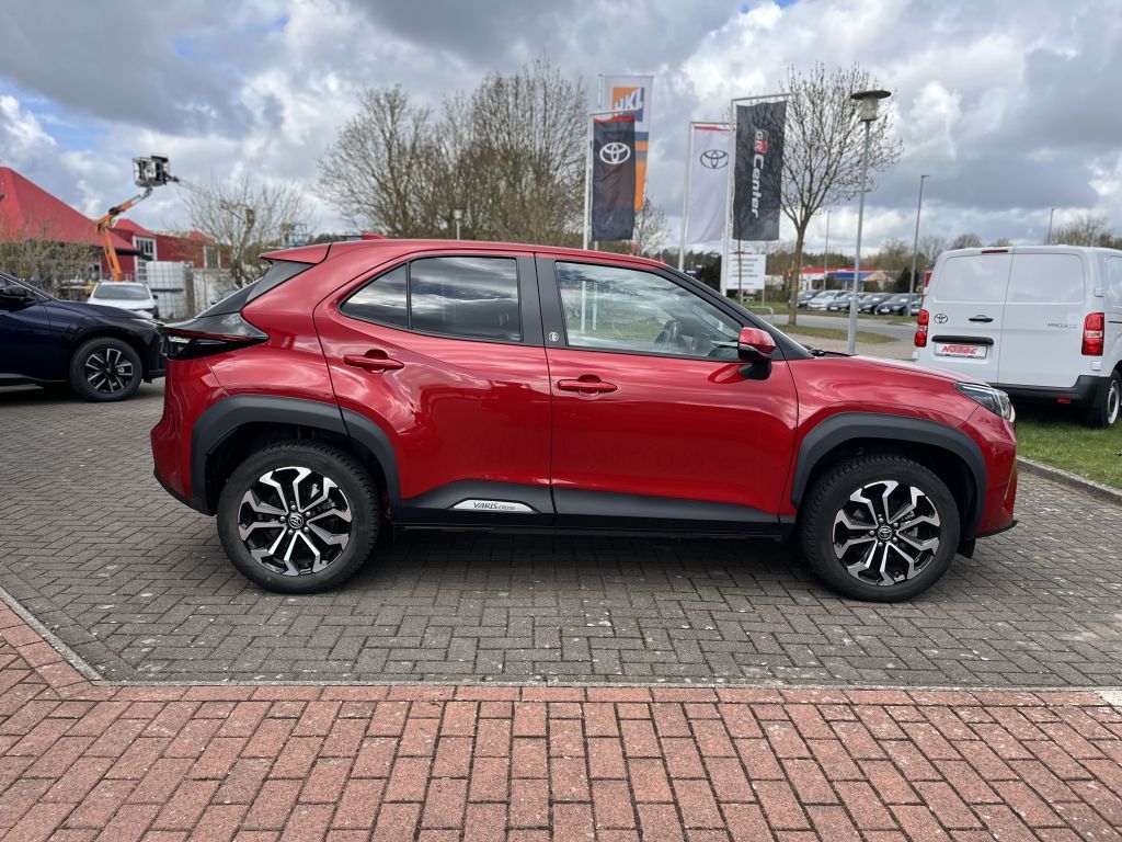 Toyota Yaris Cross Hybrid 1.5 VVT-i Team Deutschland